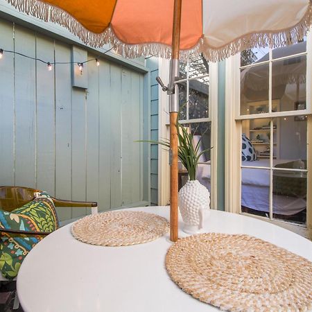 Private Patio Retreat In Charming Downtown Apartment Savannah Exterior foto
